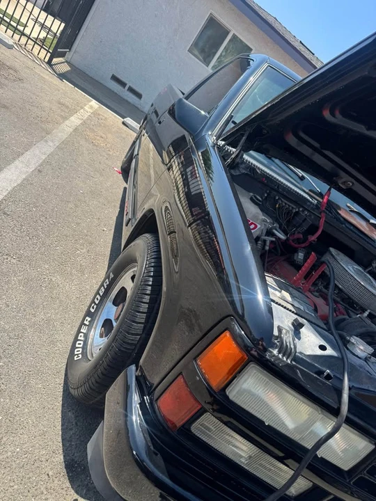 1992 Chevrolet C/K 4th Gen - Image 6 of 8