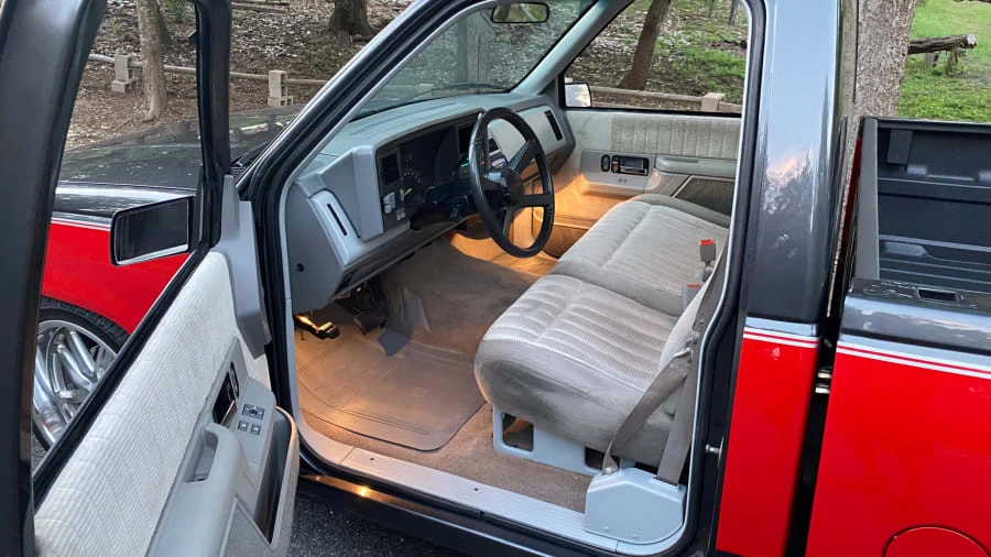1992 Chevrolet C/K 4th Gen - Image 6 of 9