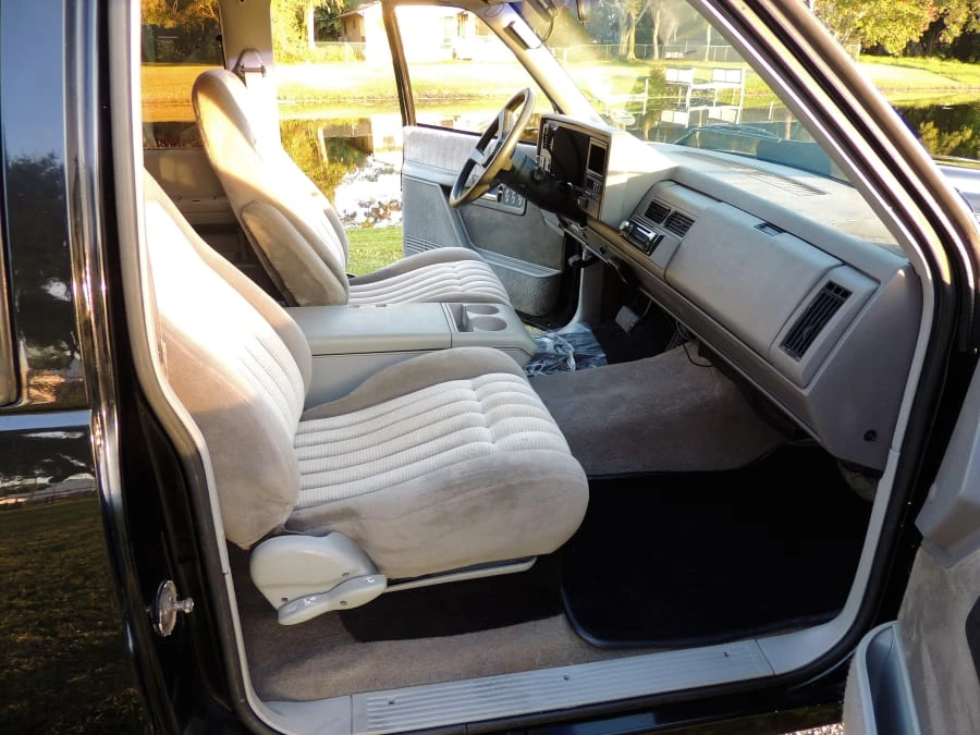 1992 Chevrolet C/K 4th Gen - Image 5 of 8