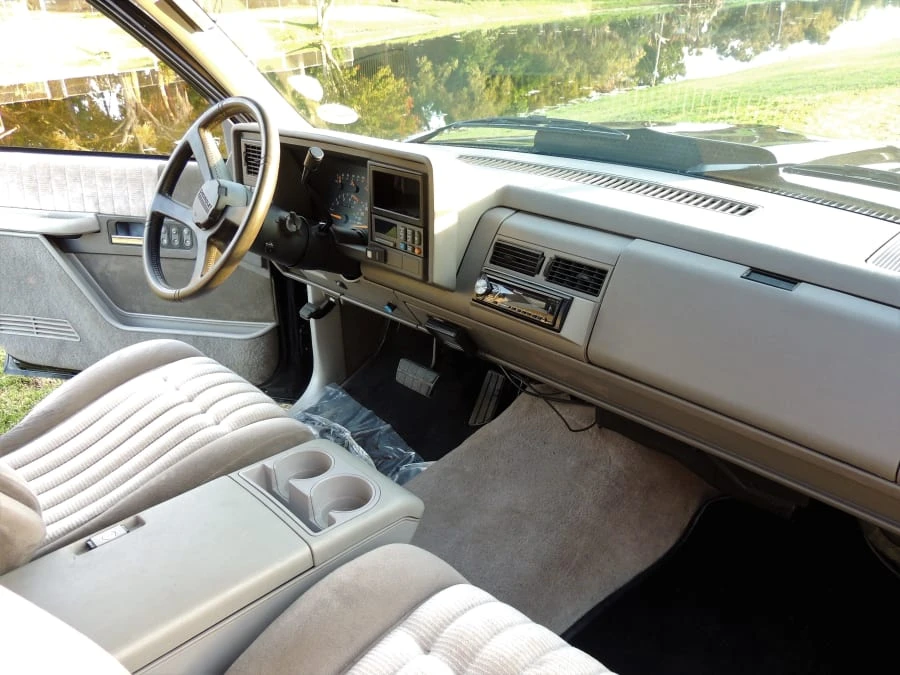 1992 Chevrolet C/K 4th Gen - Image 4 of 8