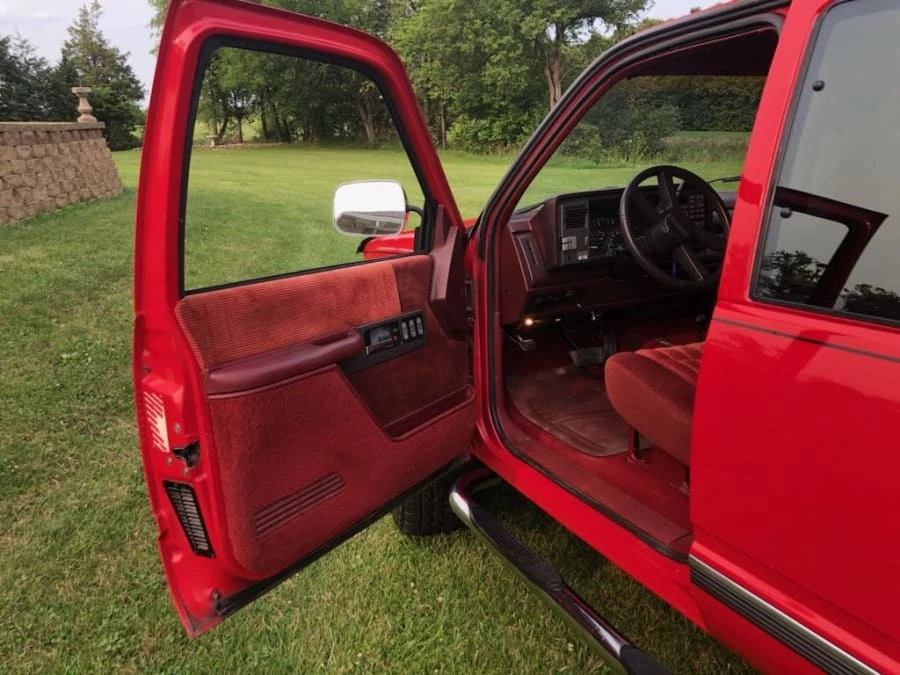 1992 Chevrolet C/K 4th Gen - Image 10 of 13