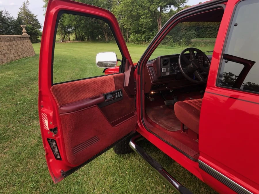 1992 Chevrolet C/K 4th Gen - Image 5 of 13