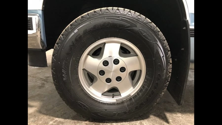 1992 Chevrolet C/K 4th Gen - Image 11 of 12