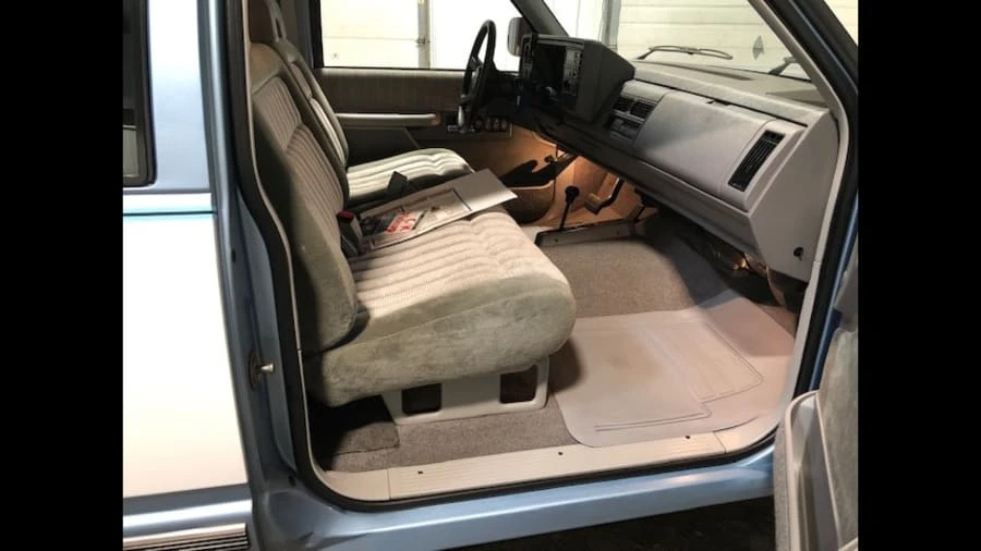 1992 Chevrolet C/K 4th Gen - Image 5 of 12