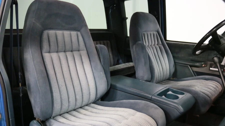 1992 Chevrolet C/K 4th Gen - Image 6 of 12