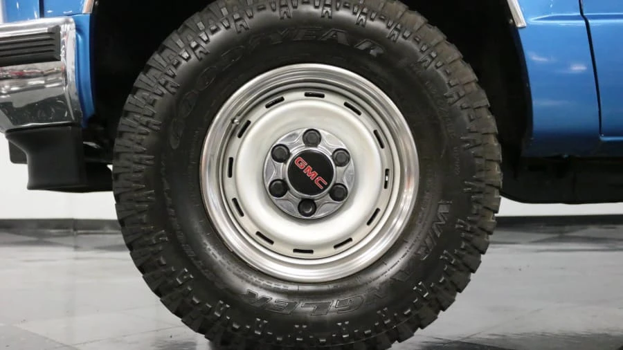 1992 Chevrolet C/K 4th Gen - Image 10 of 12