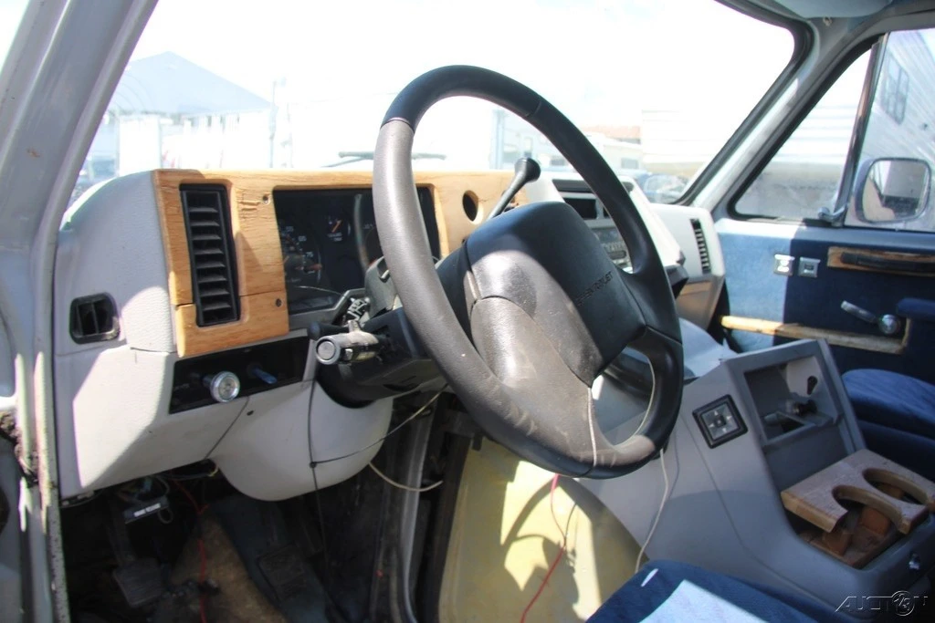 1992 Chevrolet G-Series Van - Image 14 of 21