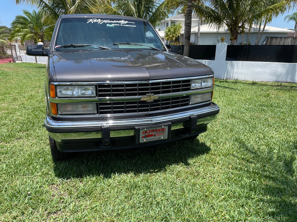 1992 Chevrolet Suburban 8th Gen - Image 12 of 31