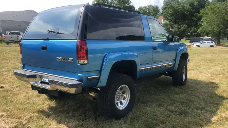 1992 Chevrolet Tahoe - Image 7 of 8