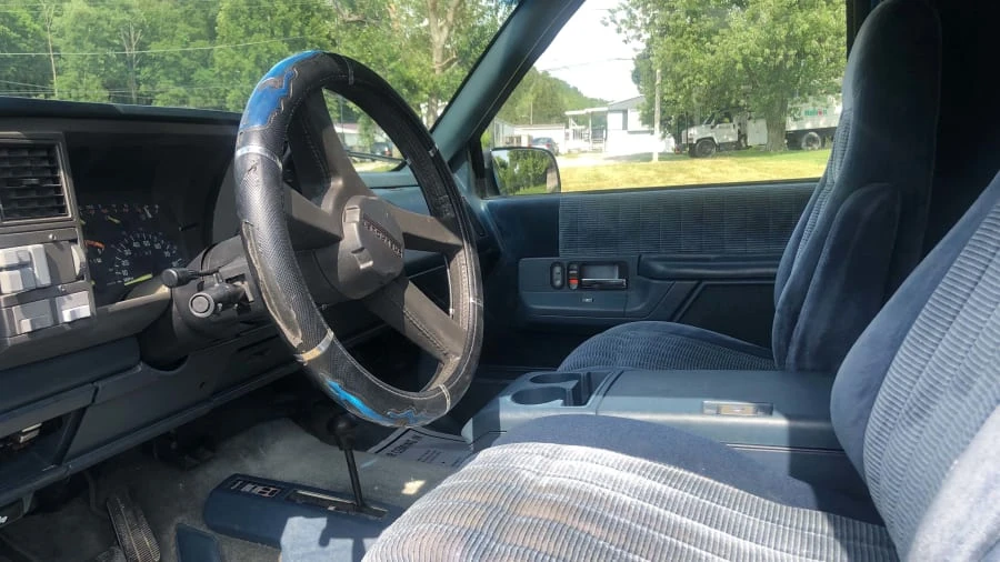 1992 Chevrolet Tahoe - Image 3 of 8