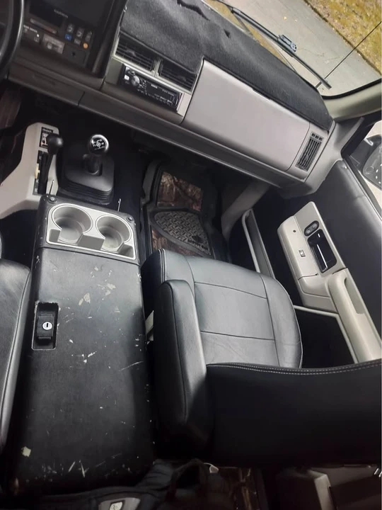1992 Chevrolet K5 Blazer 3rd Gen - Image 8 of 9