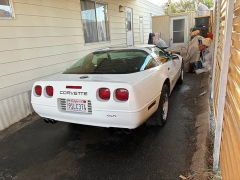 1992 Chevrolet Corvette C4 - Image 3 of 13
