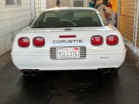 1992 Chevrolet Corvette C4 - Image 2 of 13