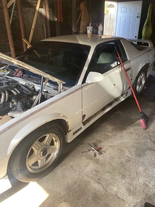 1992 Chevrolet Camaro 3rd Gen - Image 2 of 8
