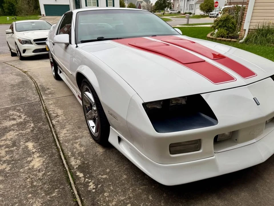 1992 Chevrolet Camaro 3rd Gen - Image 2 of 10