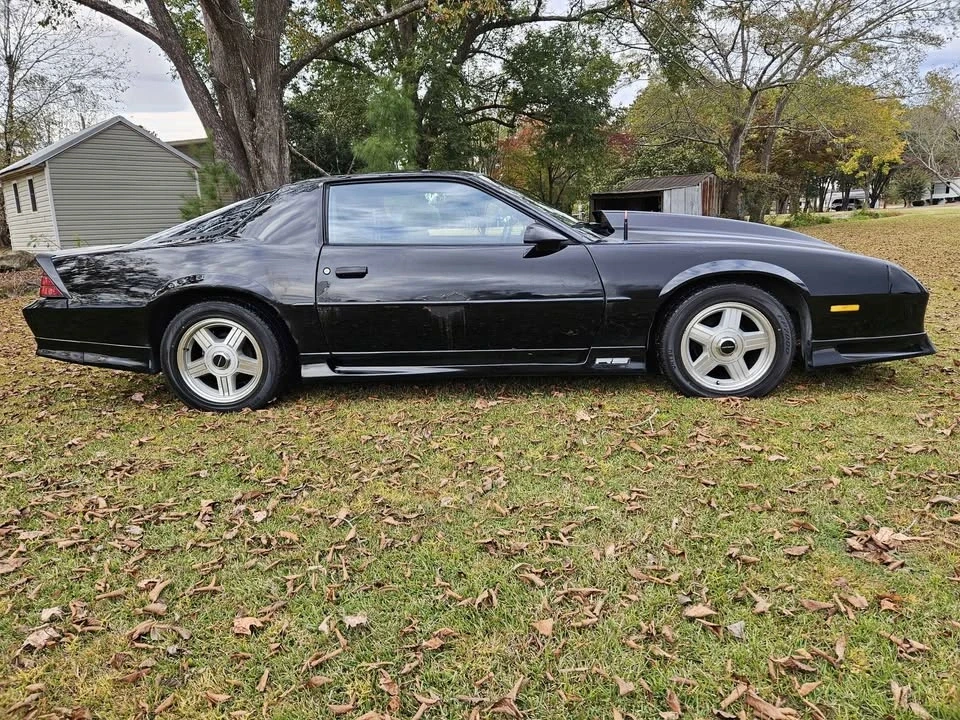 1992 Chevrolet Camaro 3rd Gen - Image 3 of 12