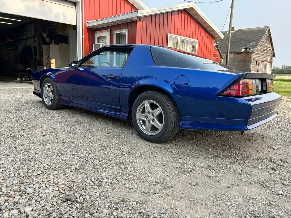 1992 Chevrolet Camaro 3rd Gen - Image 4 of 18