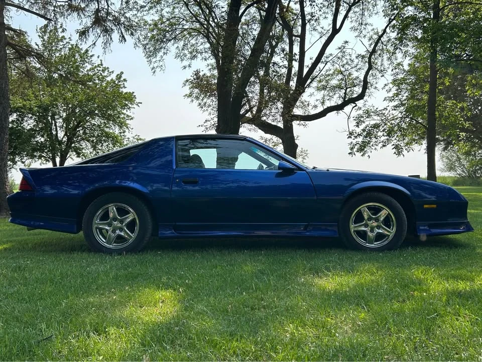 1992 Chevrolet Camaro 3rd Gen - Image 5 of 16