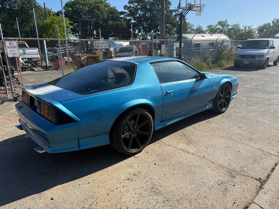 1992 Chevrolet Camaro 3rd Gen - Image 2 of 6