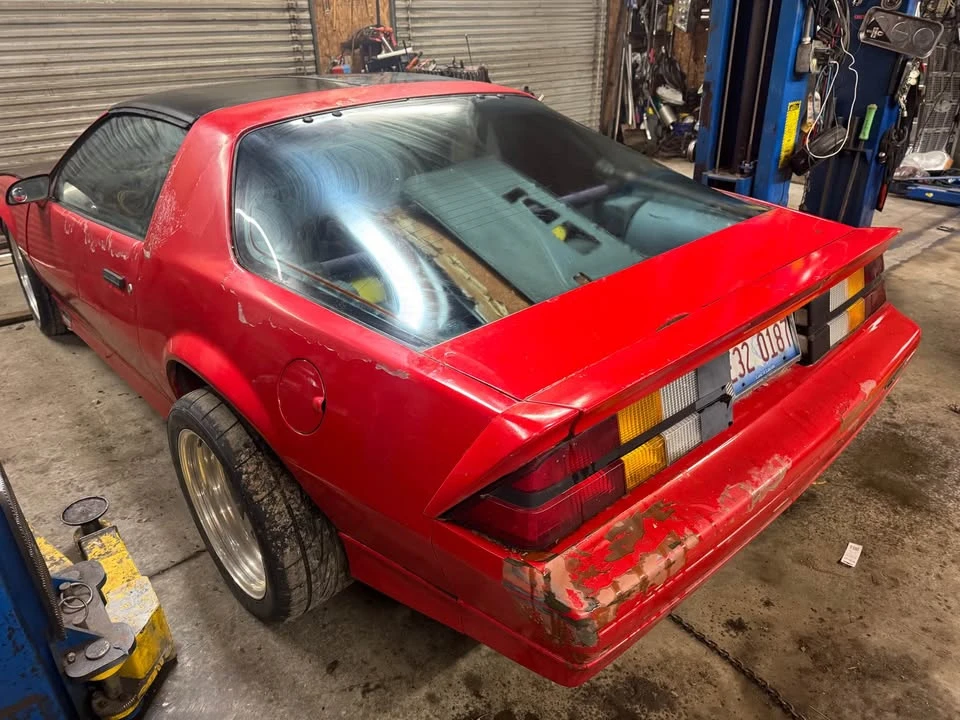 1992 Chevrolet Camaro 3rd Gen - Image 2 of 9