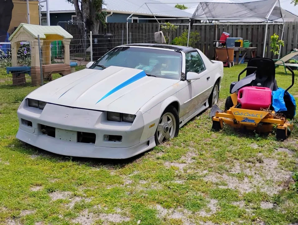 1992 Chevrolet Camaro 3rd Gen - Image 7 of 17