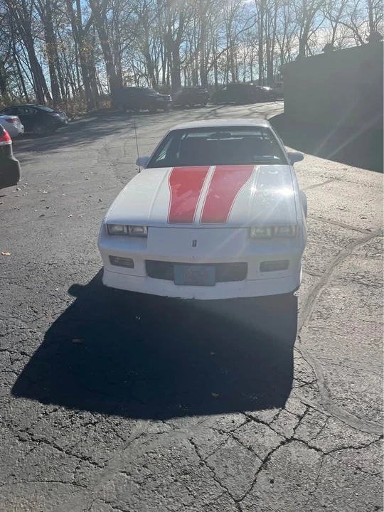 1992 Chevrolet Camaro 3rd Gen - Image 2 of 9