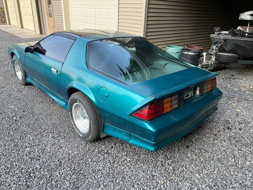 1992 Chevrolet Camaro 3rd Gen - Image 3 of 11