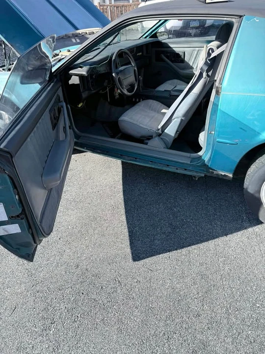 1992 Chevrolet Camaro 3rd Gen - Image 10 of 16