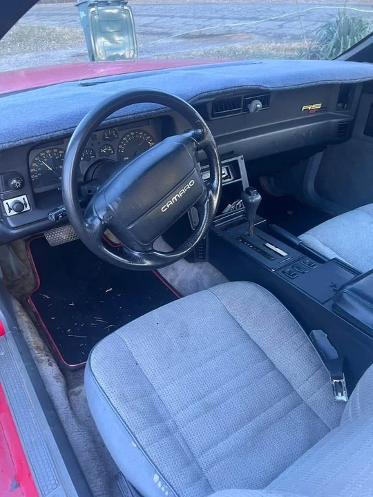 1992 Chevrolet Camaro 3rd Gen - Image 6 of 9