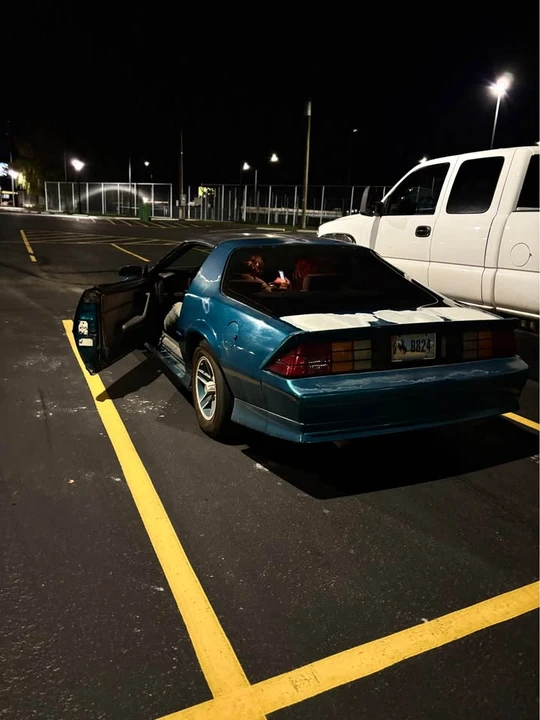 1992 Chevrolet Camaro 3rd Gen - Image 2 of 3