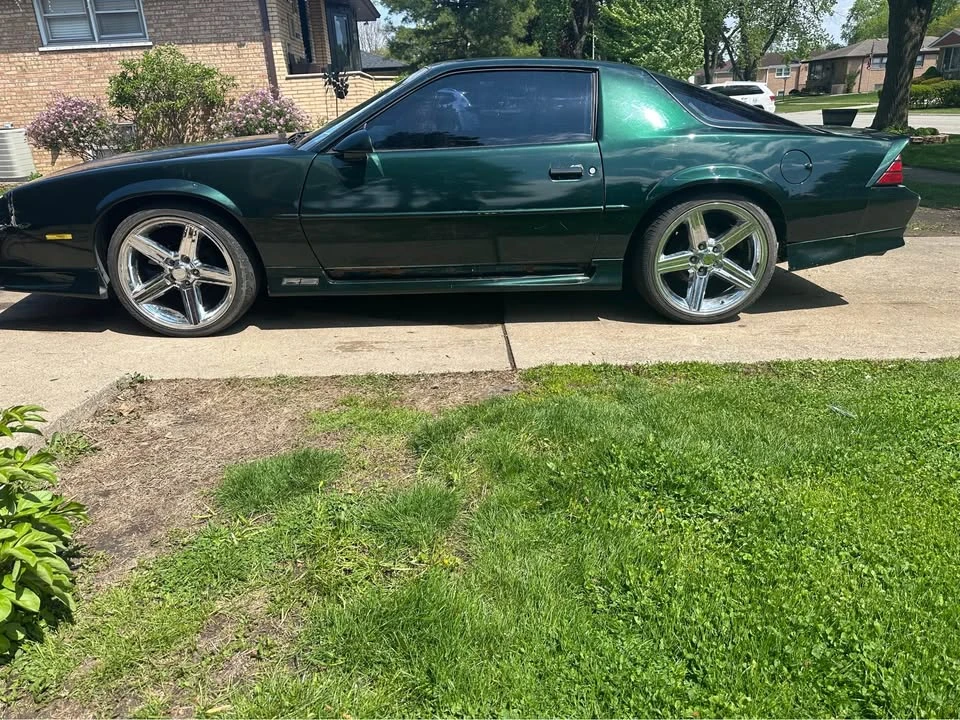 1992 Chevrolet Camaro 3rd Gen - Image 2 of 7