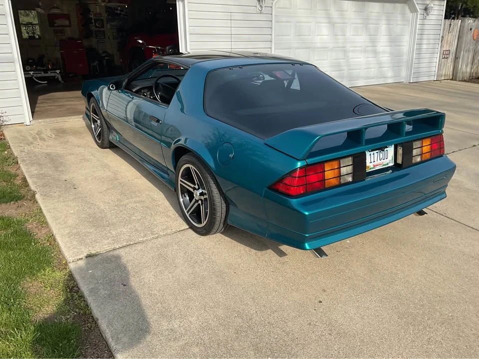 1992 Chevrolet Camaro 3rd Gen - Image 3 of 10