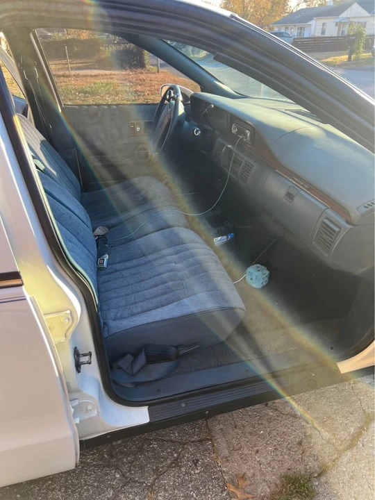 1992 Chevrolet Caprice - Image 10 of 10