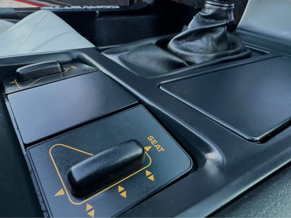 1992 Chevrolet Corvette C4 - Image 16 of 19