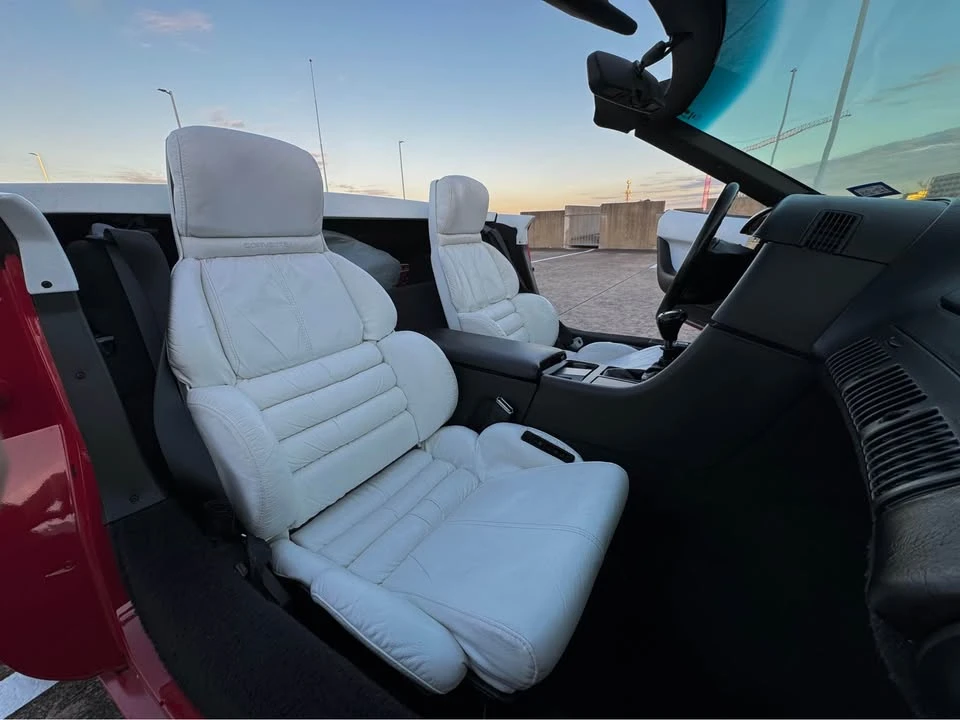 1992 Chevrolet Corvette C4 - Image 11 of 20
