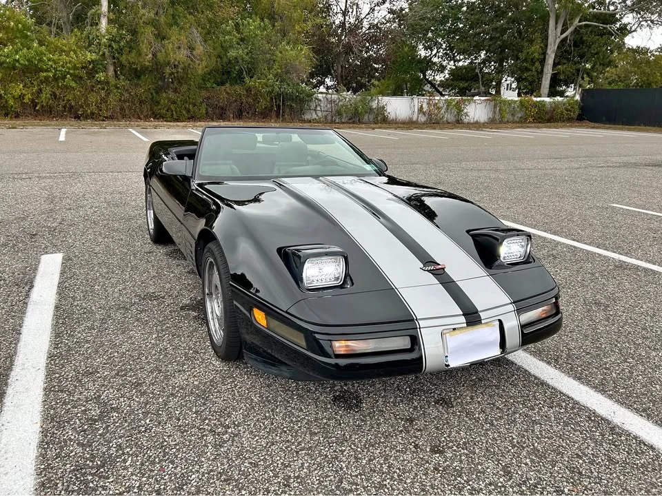 1992 Chevrolet Corvette C4 - Image 1 of 17