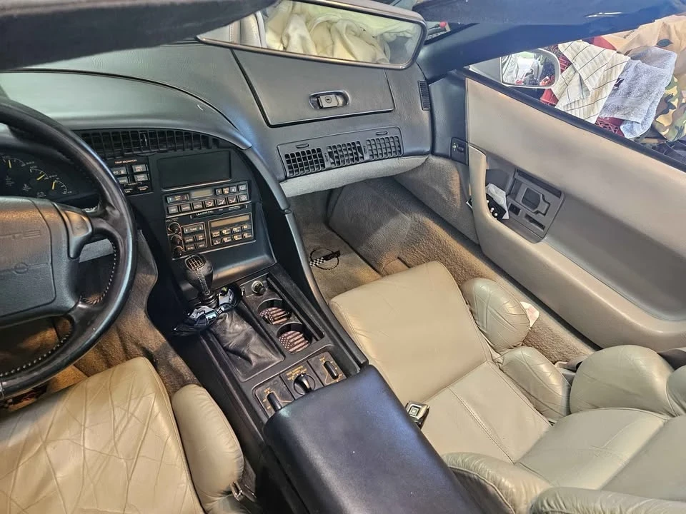 1992 Chevrolet Corvette C4 - Image 6 of 6