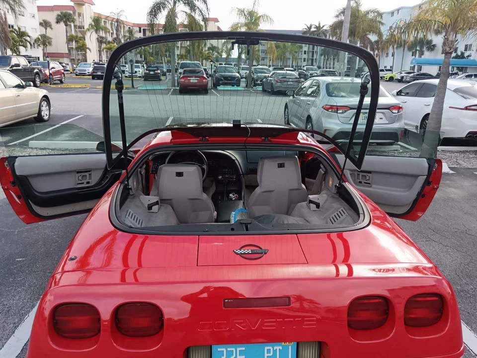 1992 Chevrolet Corvette C4 - Image 12 of 14