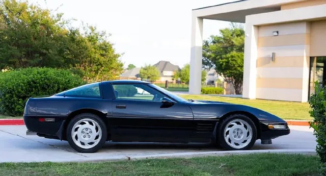 1992 Chevrolet Corvette C4 - Image 4 of 18