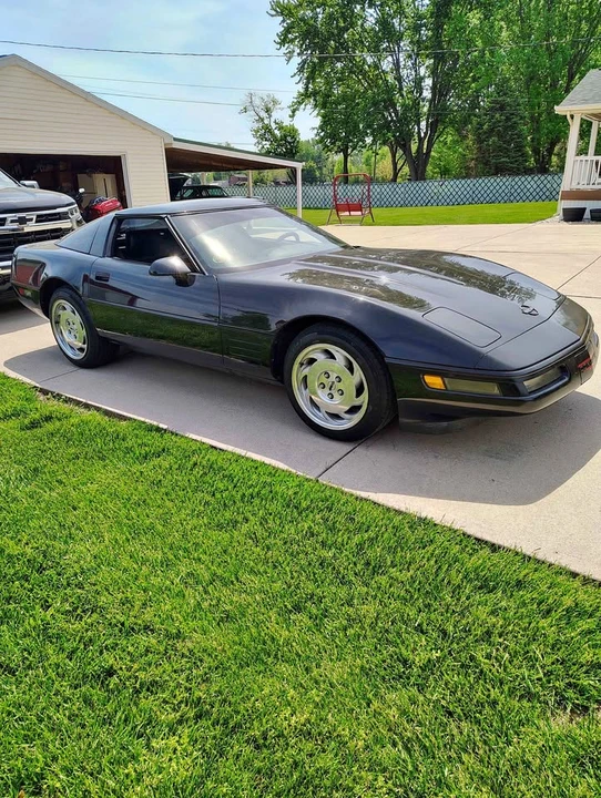 1992 Chevrolet Corvette C4 - Image 1 of 8