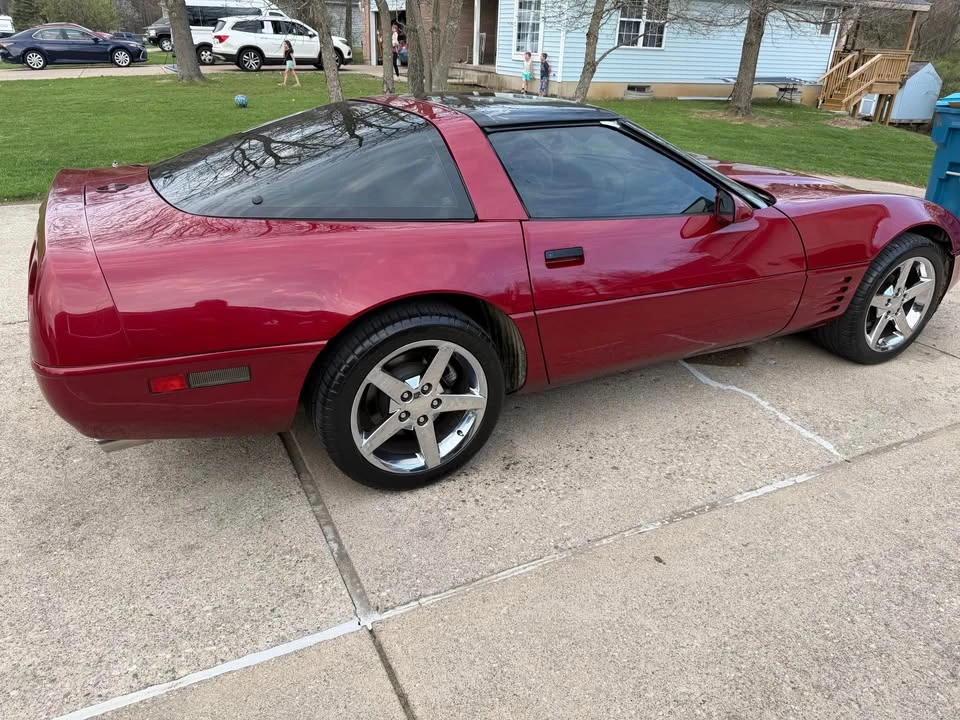 1992 Chevrolet Corvette C4 - Image 8 of 16