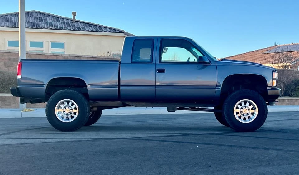 1992 Chevrolet C/K 4th Gen - Image 5 of 16