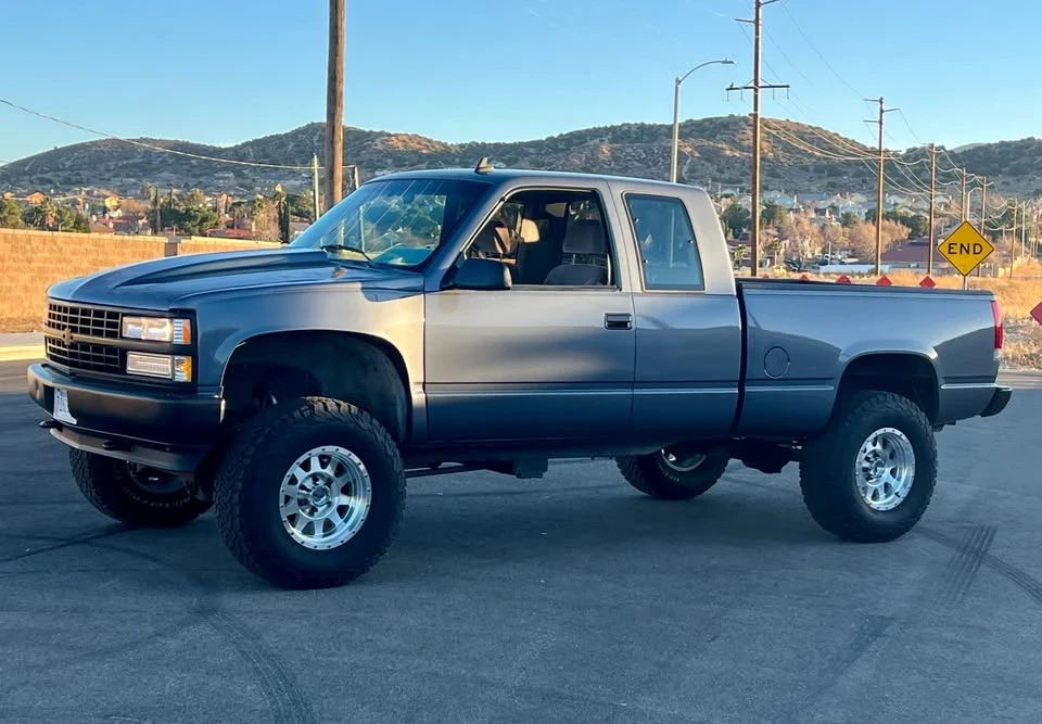 1992 Chevrolet Silverado - Image 12 of 20