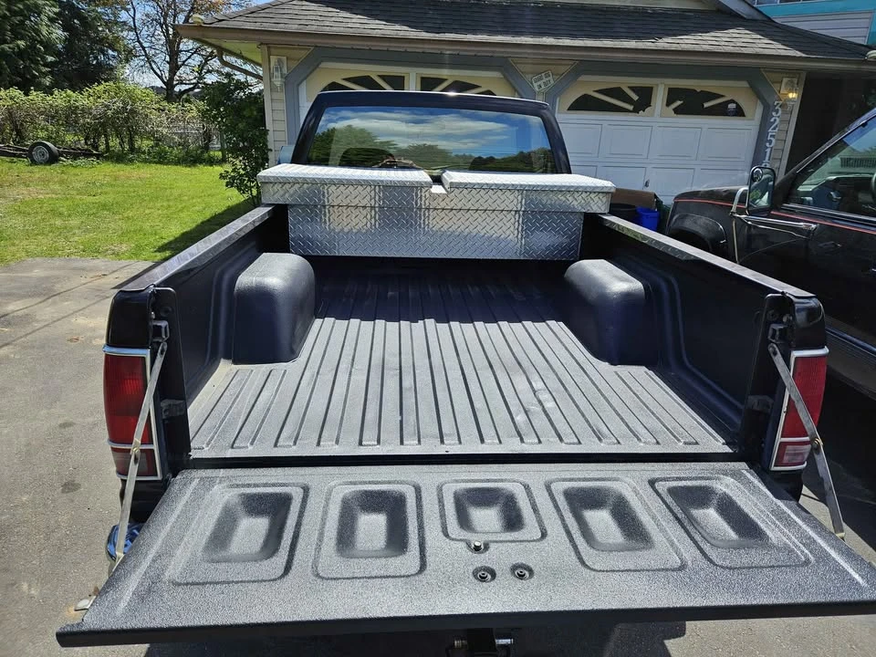 1992 Chevrolet S-10 - Image 4 of 9