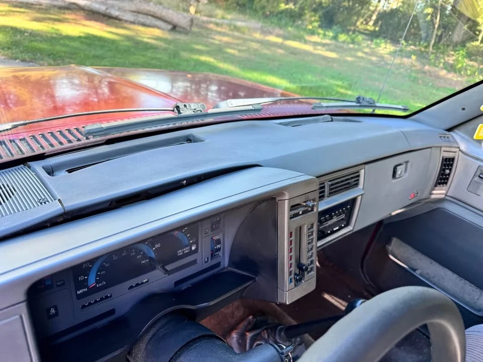 1992 Chevrolet S-10 - Image 4 of 19