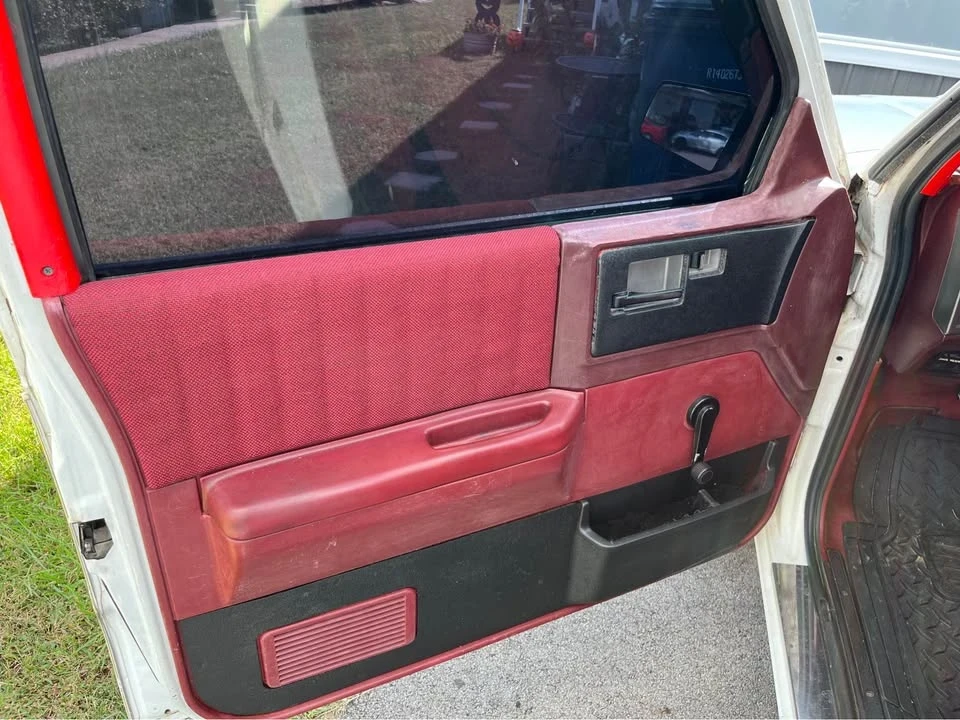 1992 Chevrolet S-10 - Image 12 of 16