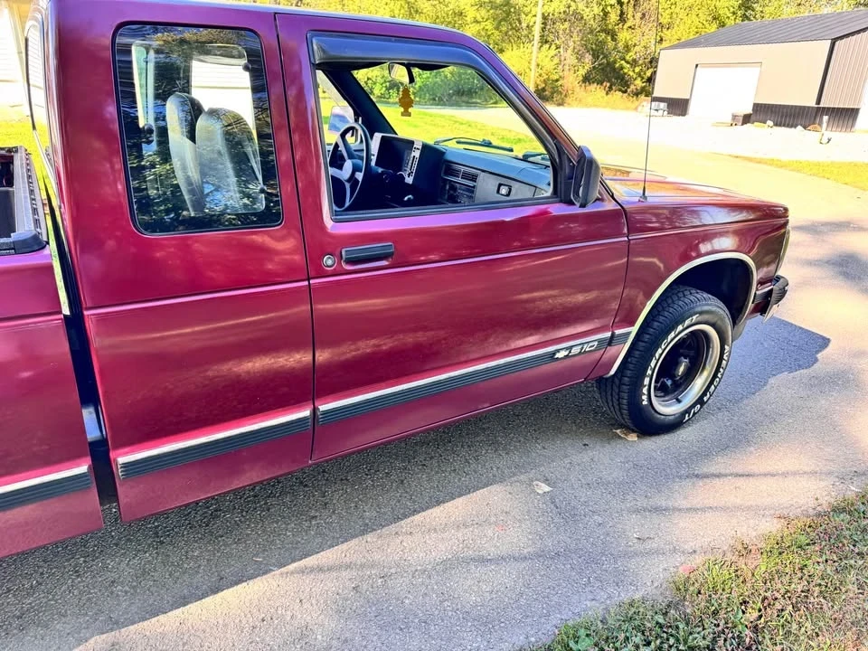1992 Chevrolet S-10 - Image 12 of 19