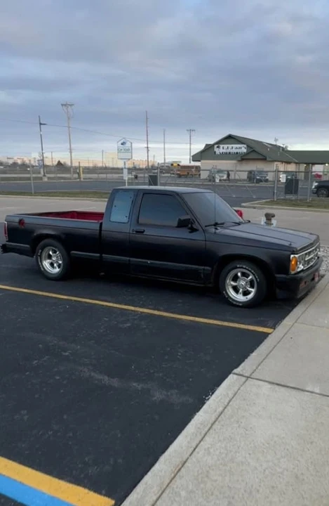 1992 Chevrolet S-10 - Image 2 of 16