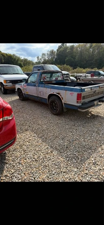 1992 Chevrolet S-10 - Image 8 of 11