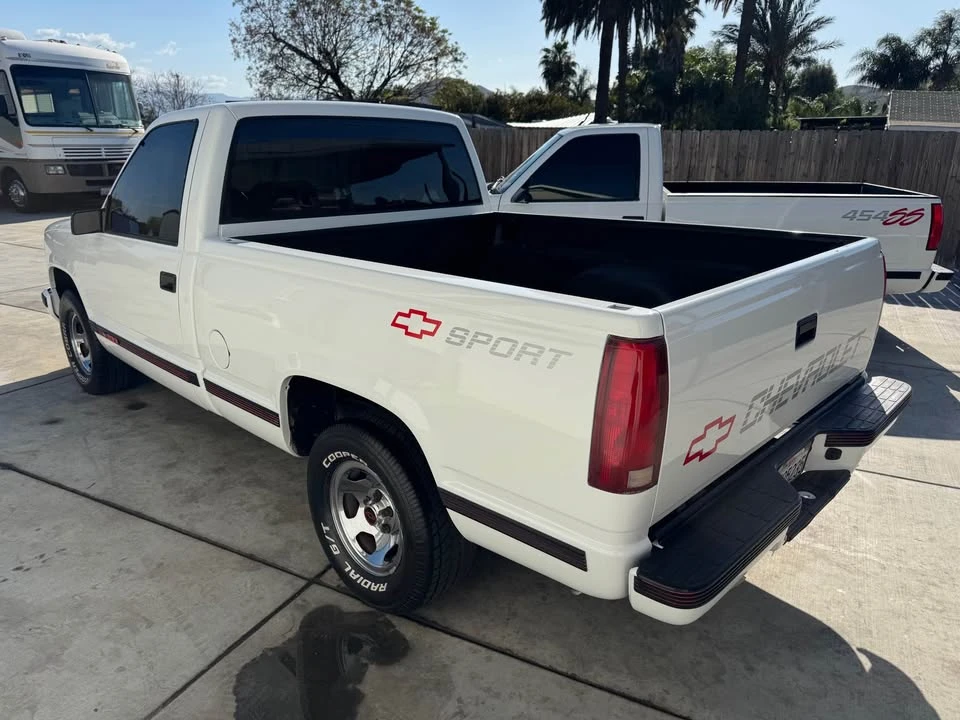 1992 Chevrolet 454 SS - Image 8 of 20